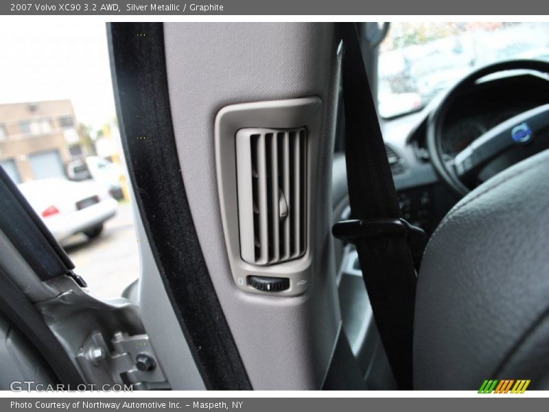 Silver Metallic / Graphite 2007 Volvo XC90 3.2 AWD