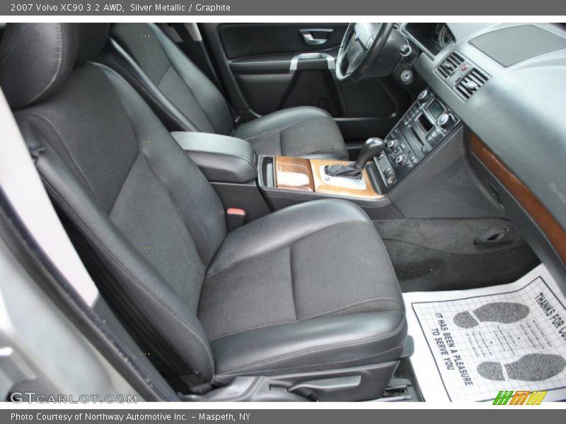 Silver Metallic / Graphite 2007 Volvo XC90 3.2 AWD