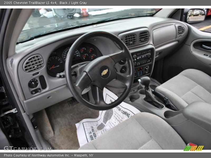 Black / Light Gray 2005 Chevrolet TrailBlazer LS 4x4