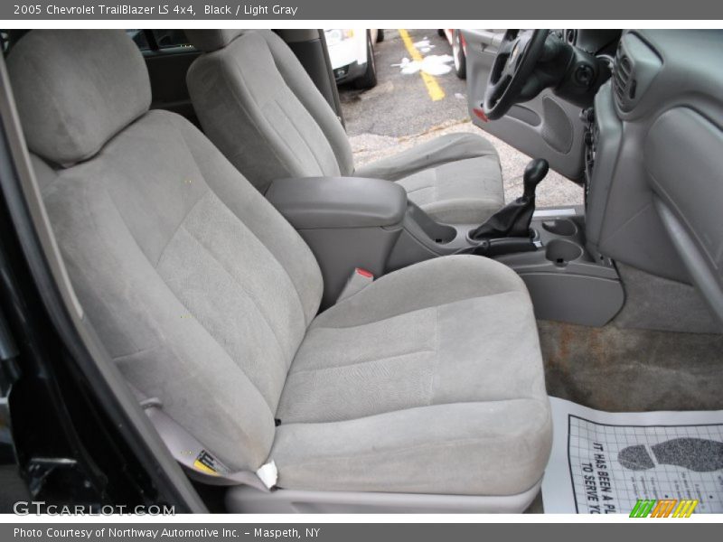 Black / Light Gray 2005 Chevrolet TrailBlazer LS 4x4