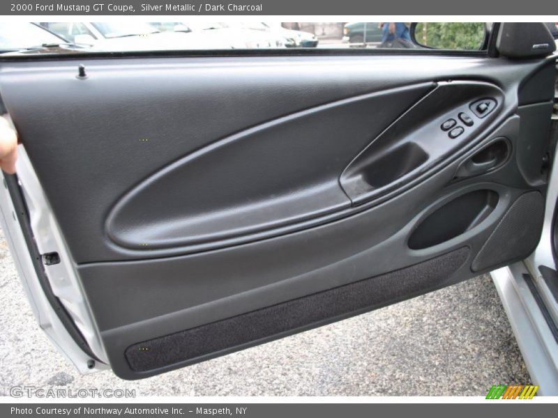 Silver Metallic / Dark Charcoal 2000 Ford Mustang GT Coupe