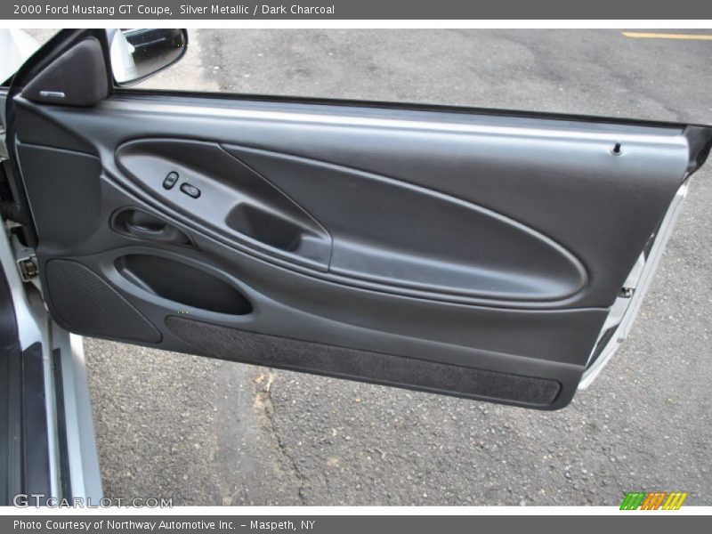 Silver Metallic / Dark Charcoal 2000 Ford Mustang GT Coupe