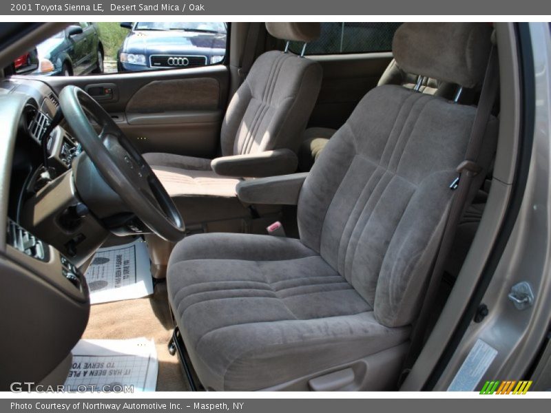 Desert Sand Mica / Oak 2001 Toyota Sienna LE