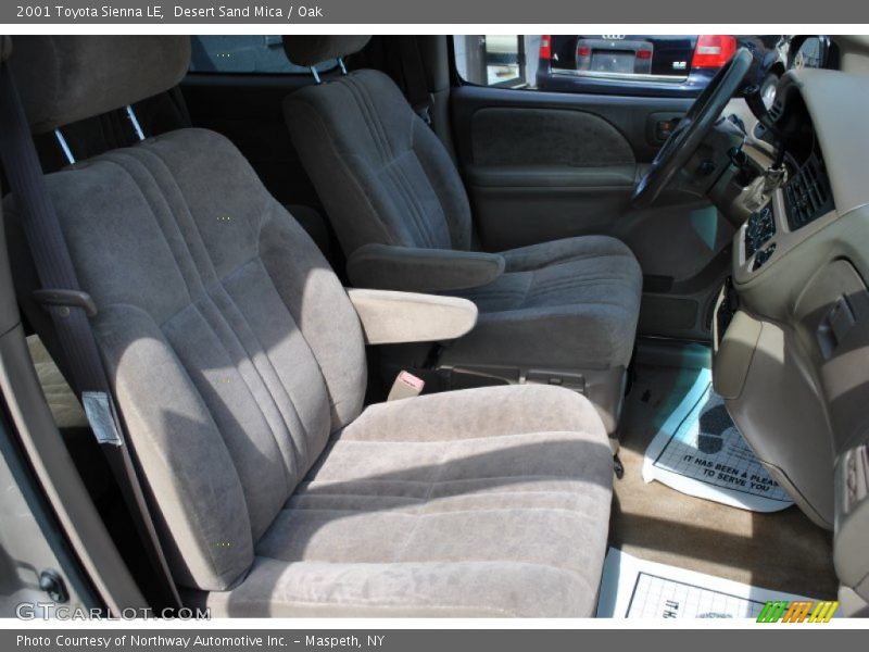 Desert Sand Mica / Oak 2001 Toyota Sienna LE