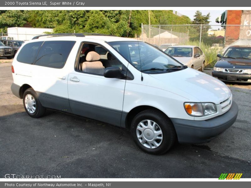 Super White / Gray 2000 Toyota Sienna LE