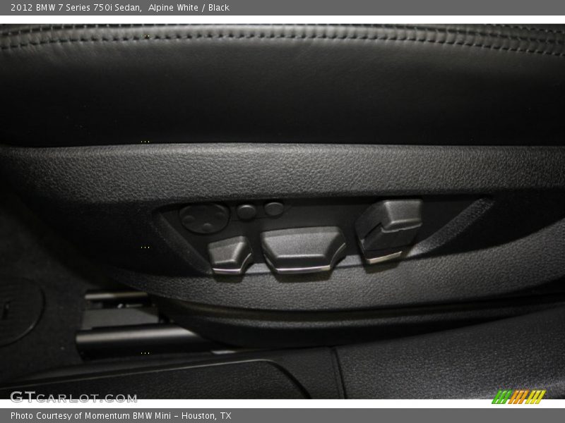 Alpine White / Black 2012 BMW 7 Series 750i Sedan