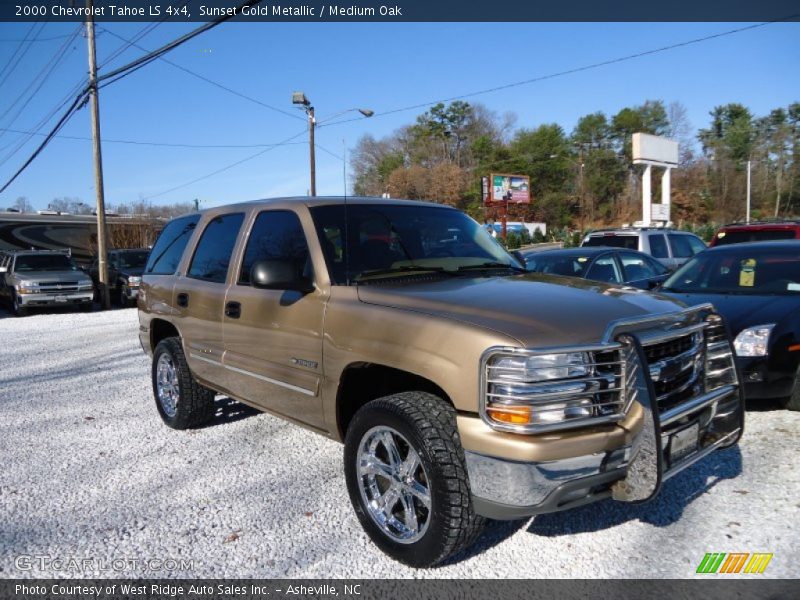 Sunset Gold Metallic / Medium Oak 2000 Chevrolet Tahoe LS 4x4