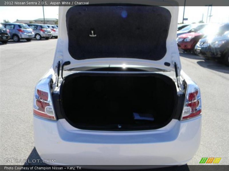 Aspen White / Charcoal 2012 Nissan Sentra 2.0 S