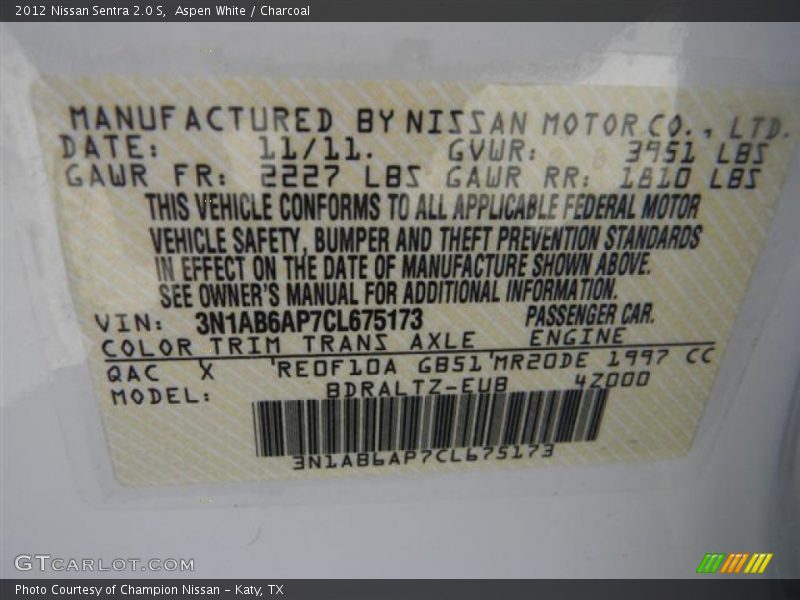Aspen White / Charcoal 2012 Nissan Sentra 2.0 S