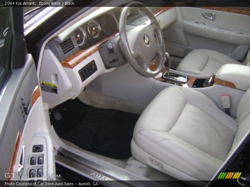 Ebony Black / Black 2004 Kia Amanti