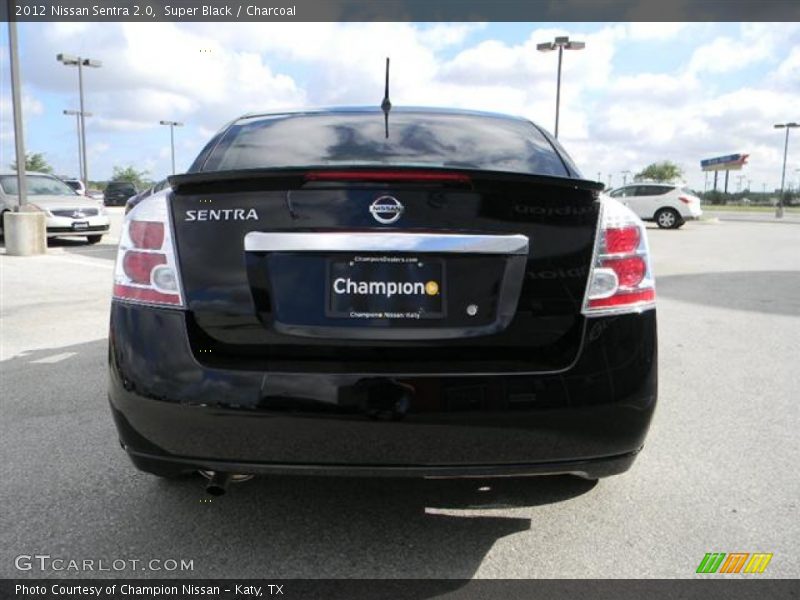 Super Black / Charcoal 2012 Nissan Sentra 2.0