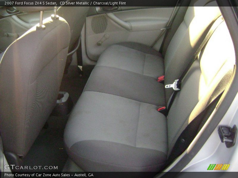 CD Silver Metallic / Charcoal/Light Flint 2007 Ford Focus ZX4 S Sedan