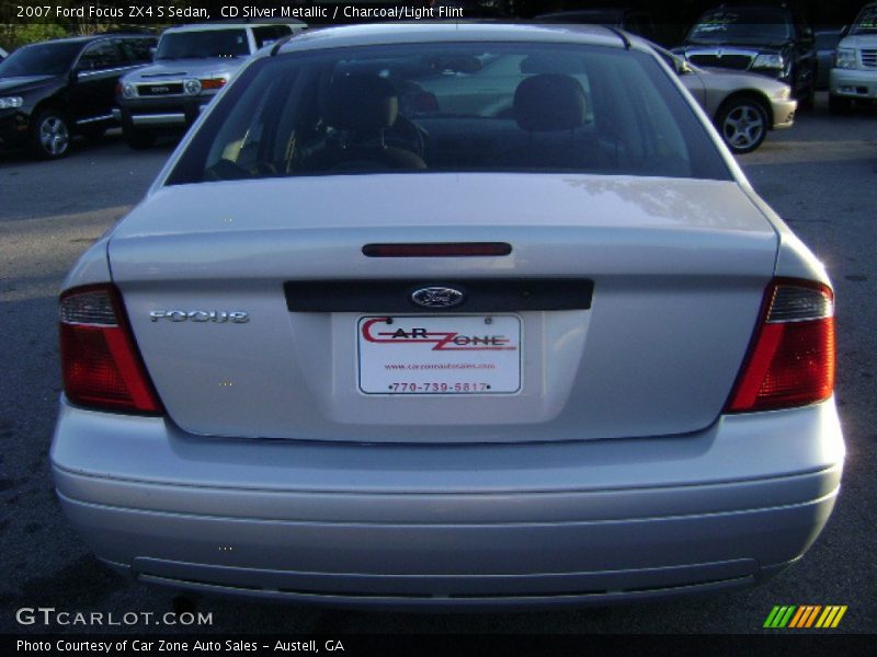 CD Silver Metallic / Charcoal/Light Flint 2007 Ford Focus ZX4 S Sedan