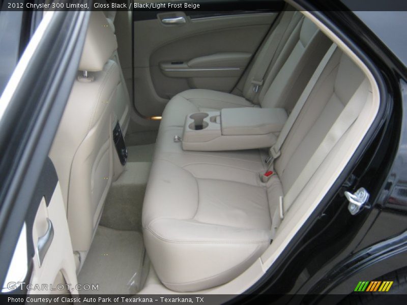 Gloss Black / Black/Light Frost Beige 2012 Chrysler 300 Limited