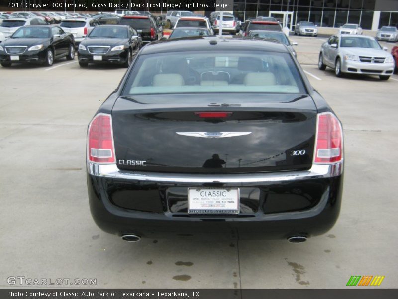 Gloss Black / Dark Frost Beige/Light Frost Beige 2012 Chrysler 300 Limited