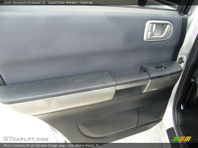 Liquid Silver Metallic / Charcoal 2005 Mitsubishi Endeavor LS