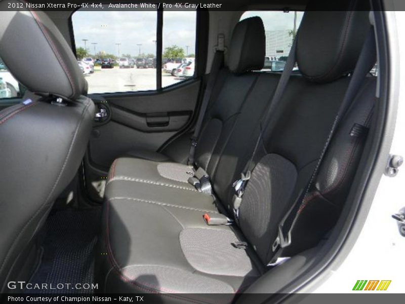 Avalanche White / Pro 4X Gray Leather 2012 Nissan Xterra Pro-4X 4x4