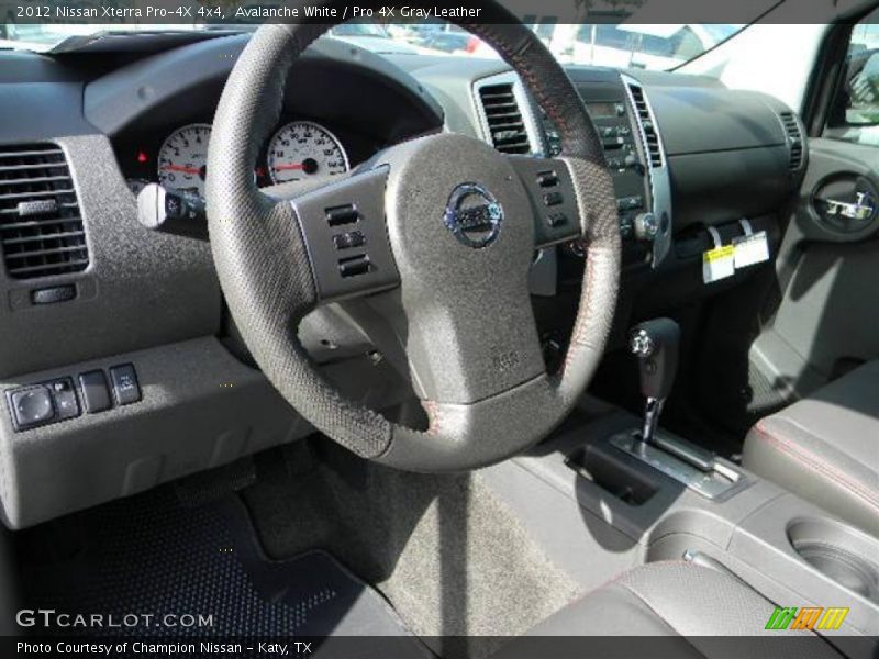 Avalanche White / Pro 4X Gray Leather 2012 Nissan Xterra Pro-4X 4x4