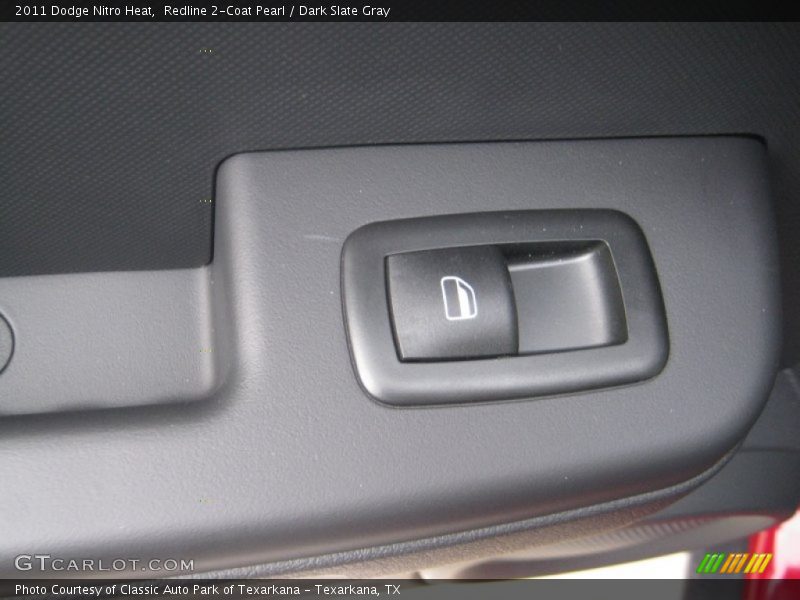 Redline 2-Coat Pearl / Dark Slate Gray 2011 Dodge Nitro Heat