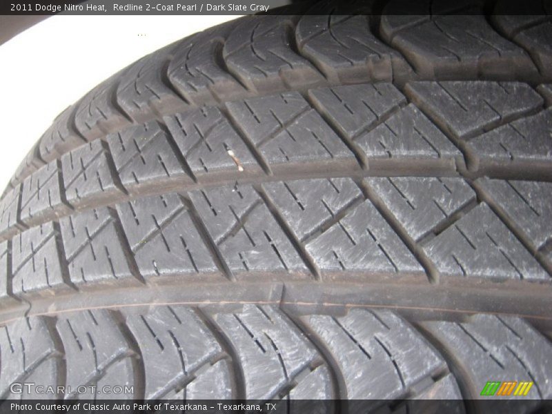Redline 2-Coat Pearl / Dark Slate Gray 2011 Dodge Nitro Heat
