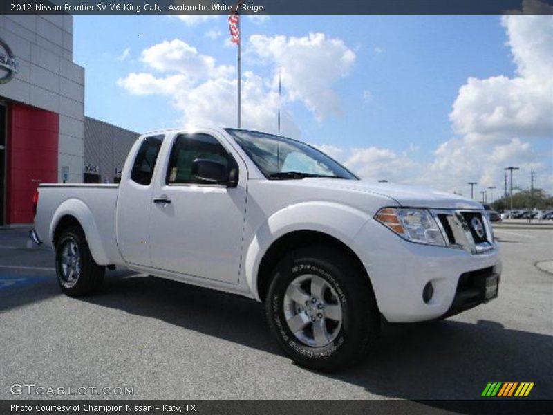 Avalanche White / Beige 2012 Nissan Frontier SV V6 King Cab
