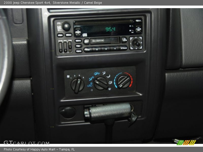 Silverstone Metallic / Camel Beige 2000 Jeep Cherokee Sport 4x4