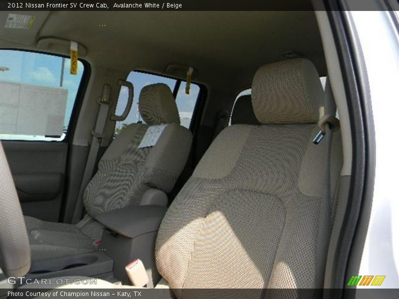 Avalanche White / Beige 2012 Nissan Frontier SV Crew Cab