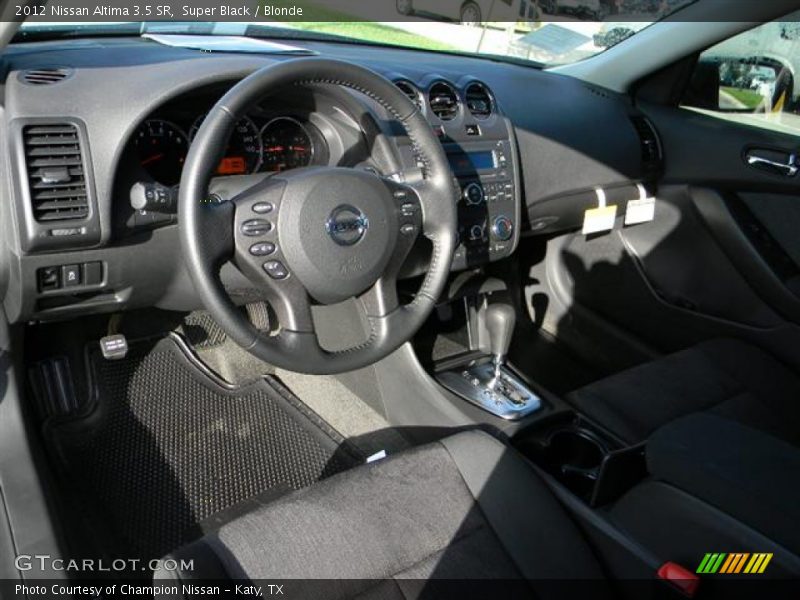 Super Black / Blonde 2012 Nissan Altima 3.5 SR