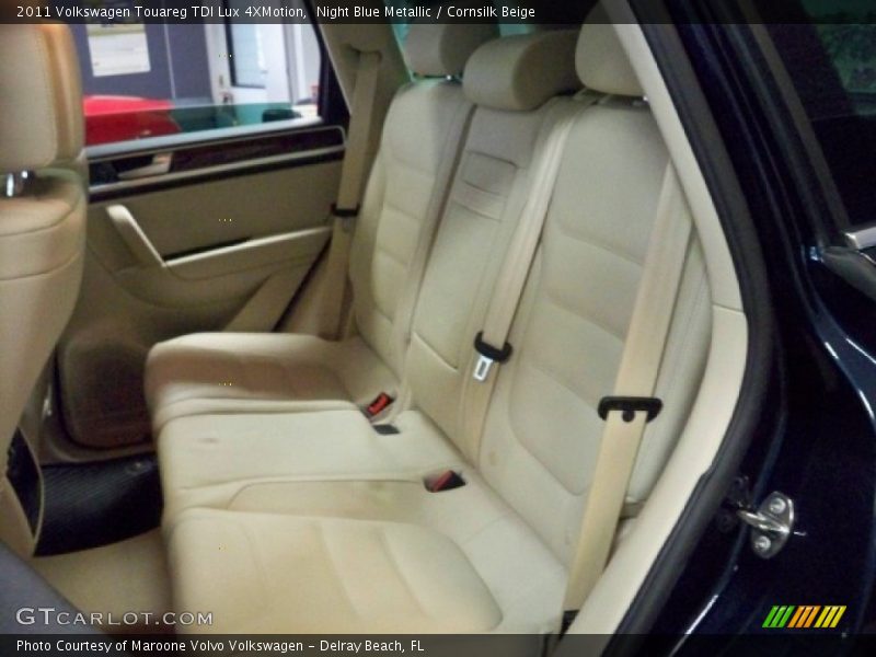 Night Blue Metallic / Cornsilk Beige 2011 Volkswagen Touareg TDI Lux 4XMotion