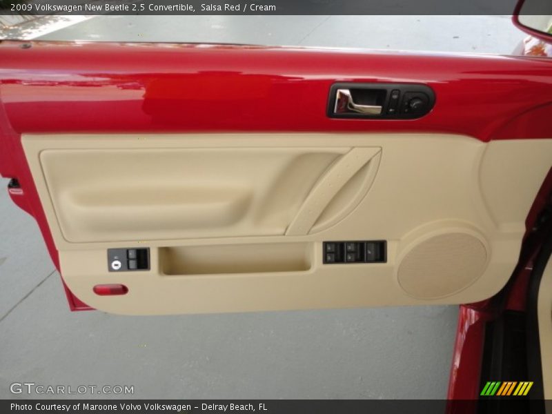 Salsa Red / Cream 2009 Volkswagen New Beetle 2.5 Convertible