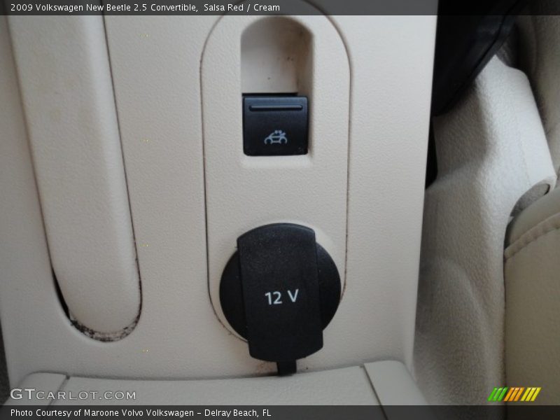 Salsa Red / Cream 2009 Volkswagen New Beetle 2.5 Convertible