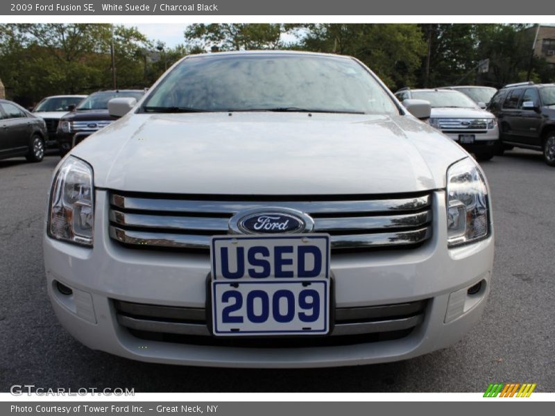 White Suede / Charcoal Black 2009 Ford Fusion SE