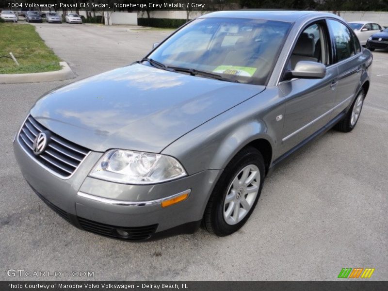 Stonehenge Grey Metallic / Grey 2004 Volkswagen Passat GLS Sedan