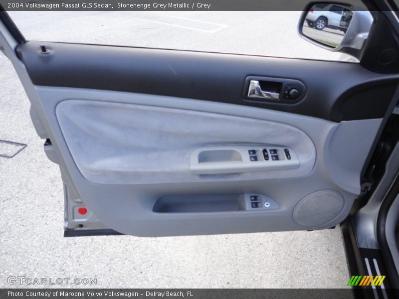 Stonehenge Grey Metallic / Grey 2004 Volkswagen Passat GLS Sedan