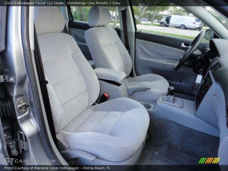Stonehenge Grey Metallic / Grey 2004 Volkswagen Passat GLS Sedan