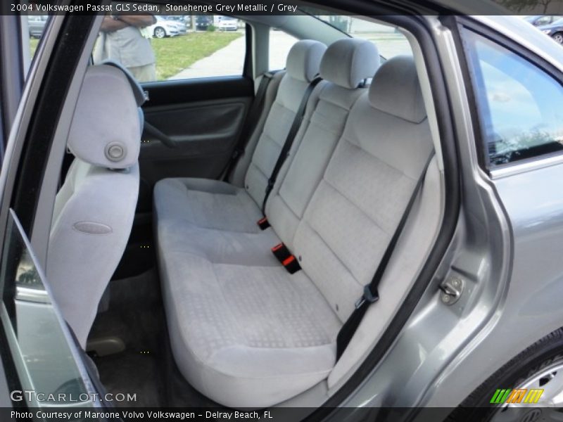 Stonehenge Grey Metallic / Grey 2004 Volkswagen Passat GLS Sedan