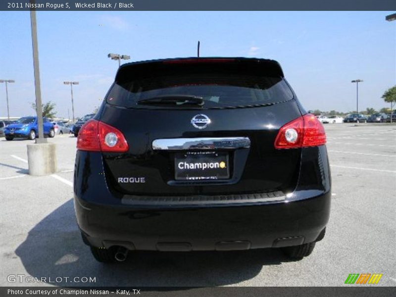 Wicked Black / Black 2011 Nissan Rogue S