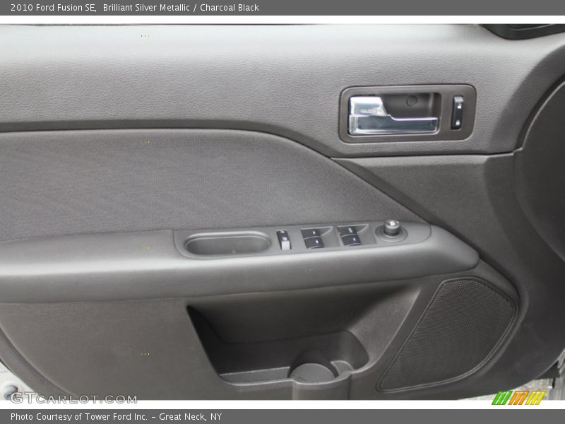 Brilliant Silver Metallic / Charcoal Black 2010 Ford Fusion SE