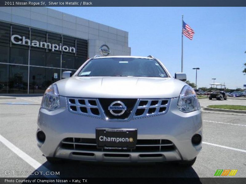 Silver Ice Metallic / Black 2011 Nissan Rogue SV