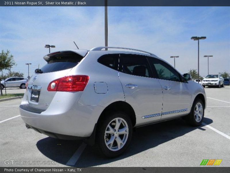 Silver Ice Metallic / Black 2011 Nissan Rogue SV