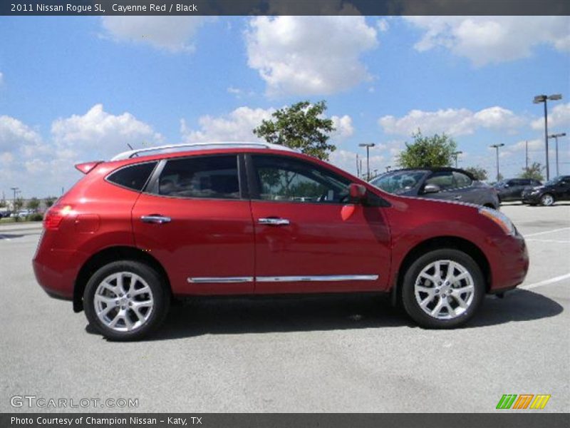 Cayenne Red / Black 2011 Nissan Rogue SL