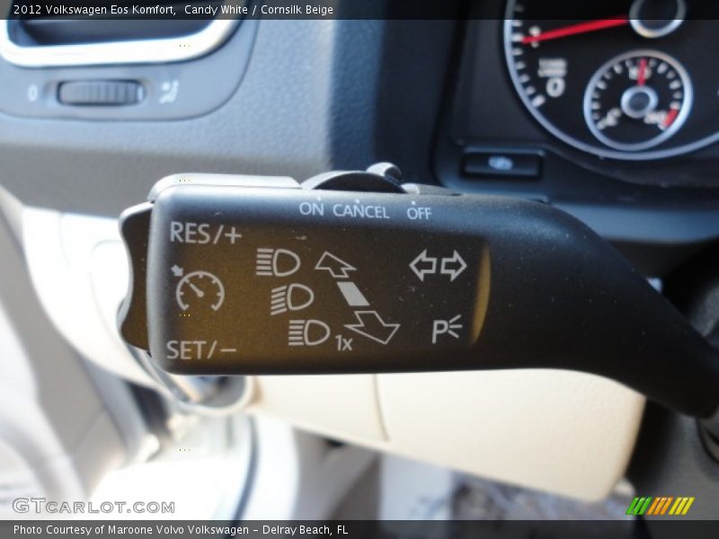 Candy White / Cornsilk Beige 2012 Volkswagen Eos Komfort