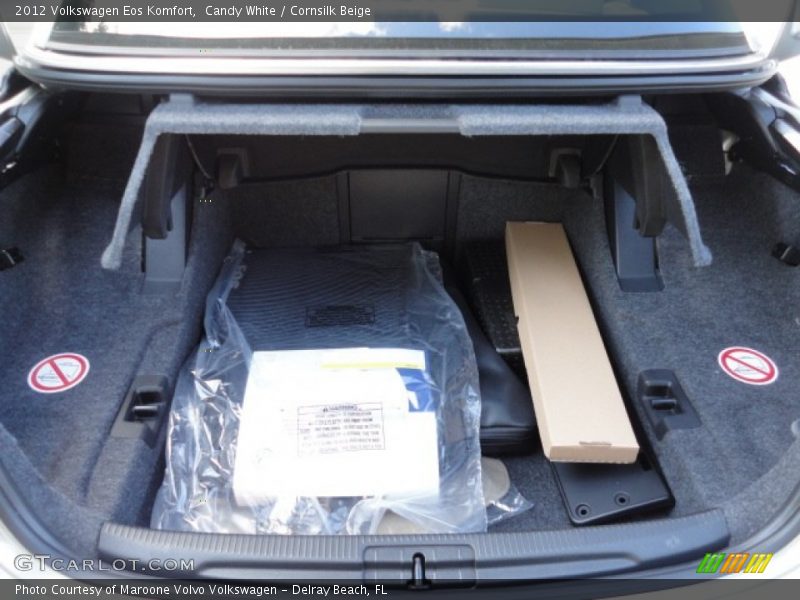Candy White / Cornsilk Beige 2012 Volkswagen Eos Komfort