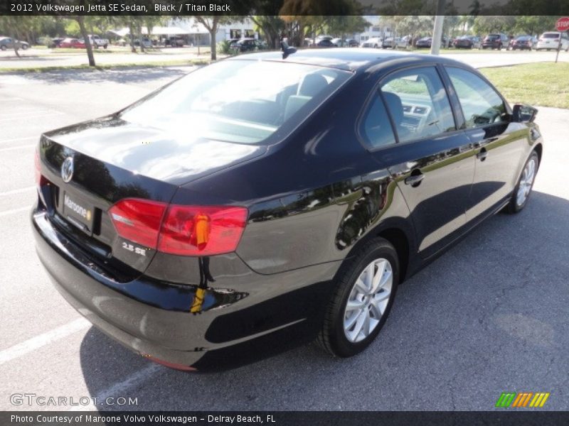 Black / Titan Black 2012 Volkswagen Jetta SE Sedan