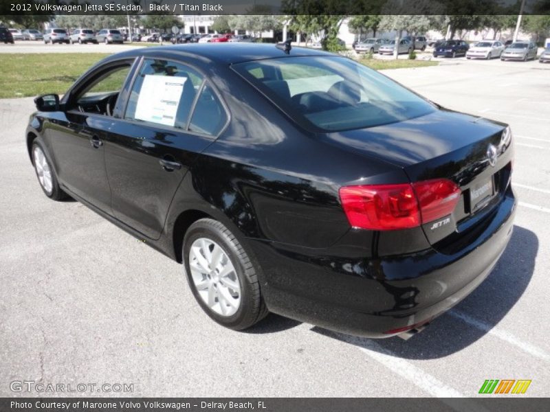 Black / Titan Black 2012 Volkswagen Jetta SE Sedan