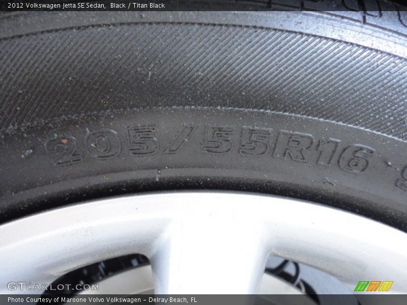 Black / Titan Black 2012 Volkswagen Jetta SE Sedan