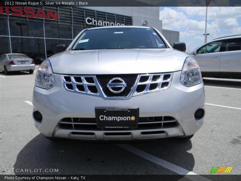 Silver Ice Metallic / Black 2011 Nissan Rogue S