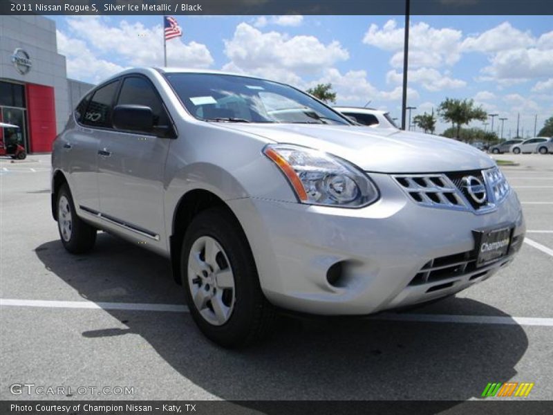 Silver Ice Metallic / Black 2011 Nissan Rogue S