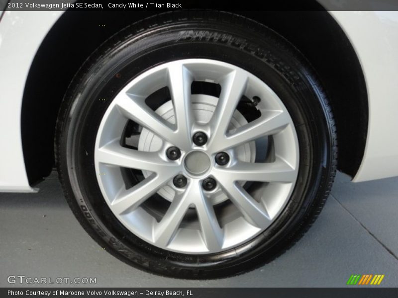 Candy White / Titan Black 2012 Volkswagen Jetta SE Sedan