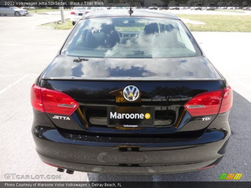 Black / Titan Black 2012 Volkswagen Jetta TDI Sedan